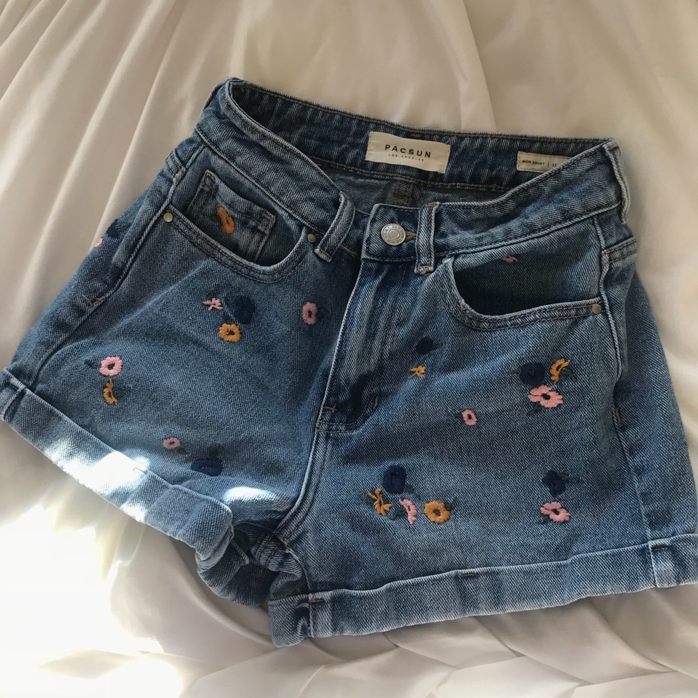 Mom shorts